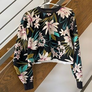 NWT 🌺 Billabong Cropped Sweatshirt